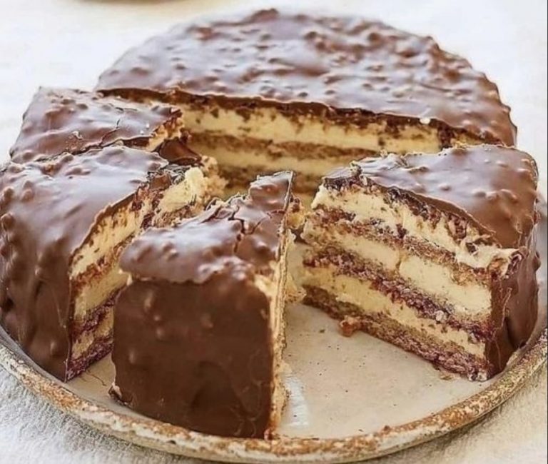 Вкусный и быстрый торт со сгущенным молоком для любого повода - Королевская Кукухня